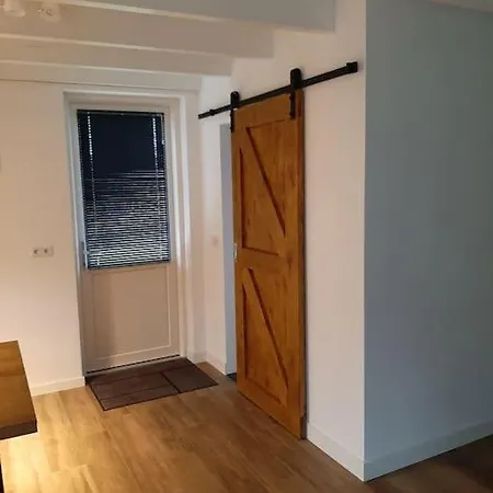 Gastenverblijf Nr24 Daar Voel Je Je Thuis Apartment